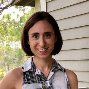 Meet your Posher, Elyse